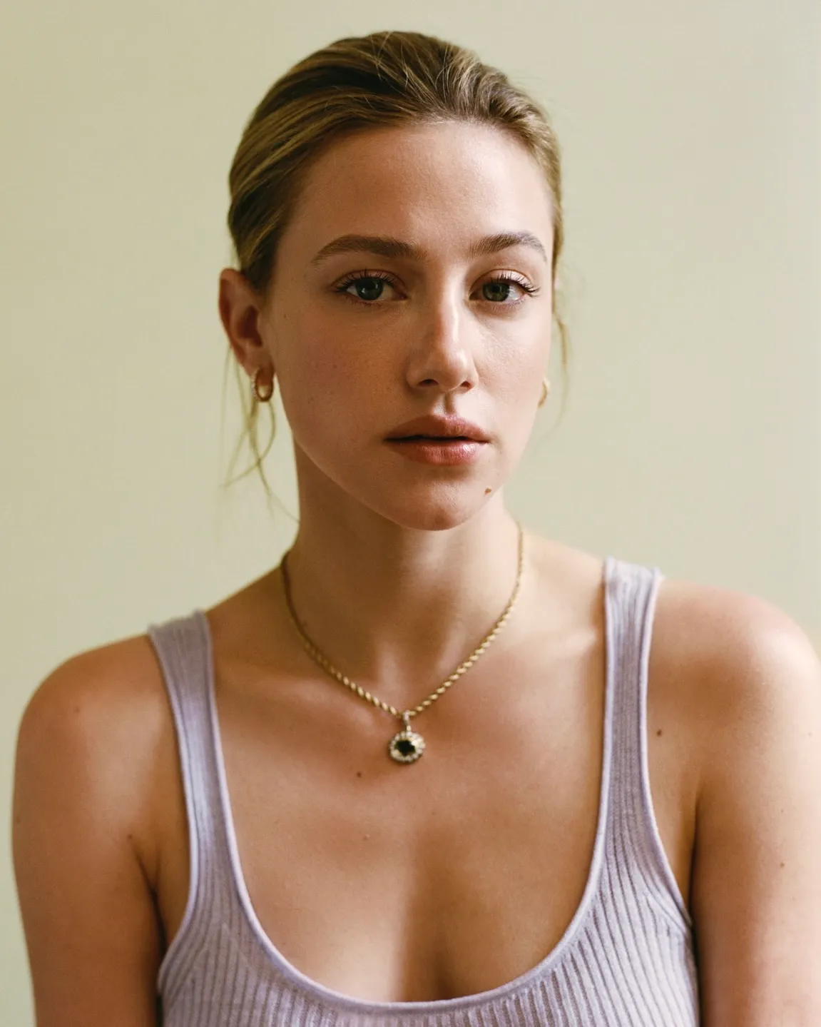Lili Reinhart